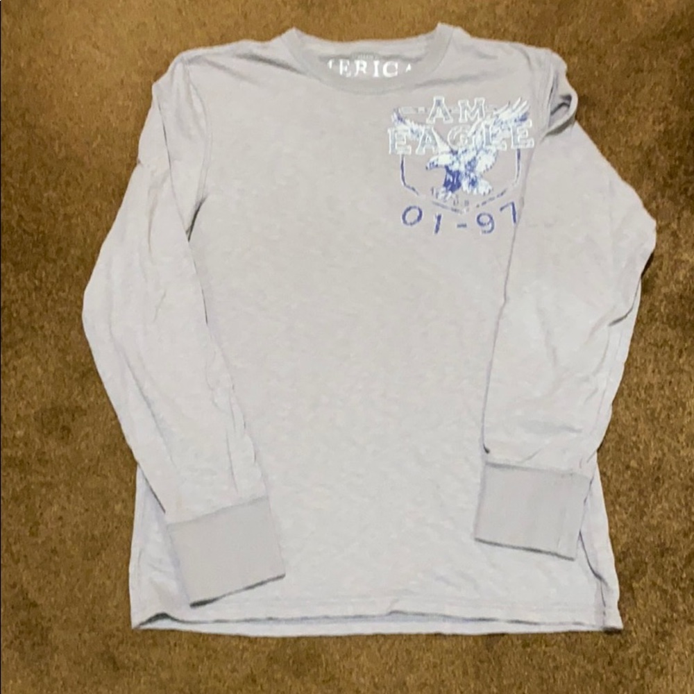 American Eagle long sleeve tee.